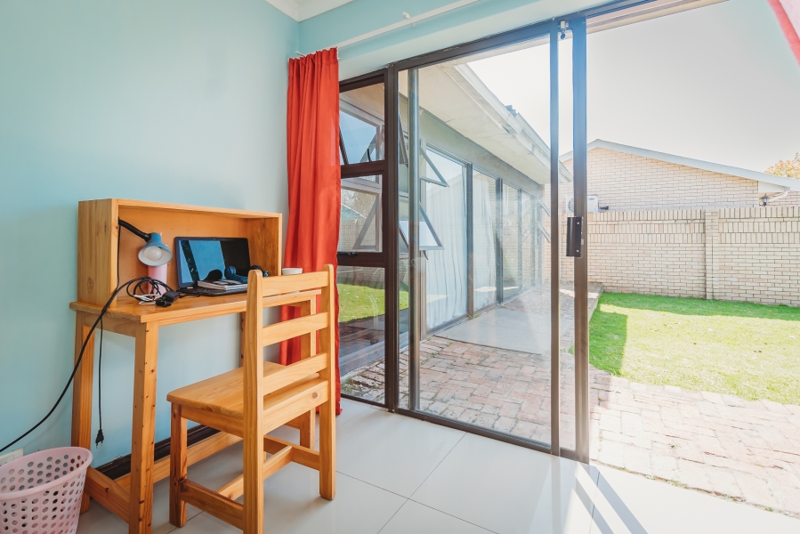 12 Bedroom Property for Sale in Bergsig Western Cape